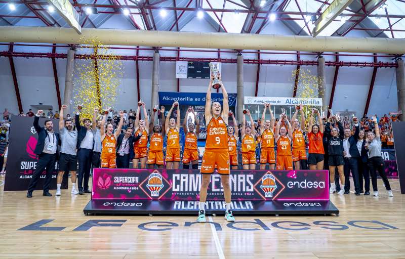 El València Basket continua la seua hegemonia triomfal amb el seu primer títol de la temporada