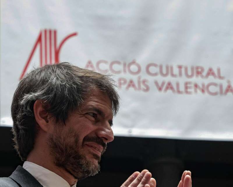 El Congrés se suma al ‘any Estellés’ amb el rebuig del PP i Vox