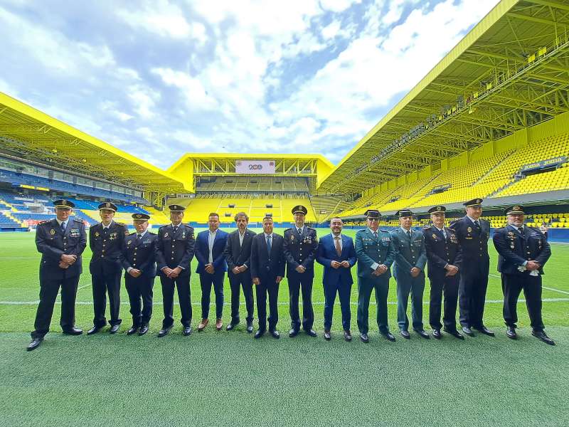 Benlloch agraïx el paper de la Policia Nacional per a fer de Vila-real una ciutat segura i reitera el seu compromís amb la nova comissaria