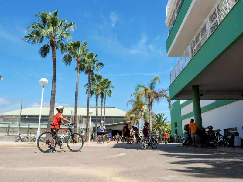El Puig pedaleja cap a un futur més sostenible amb un carril bici des de l’estació de Renfe fins a la platja