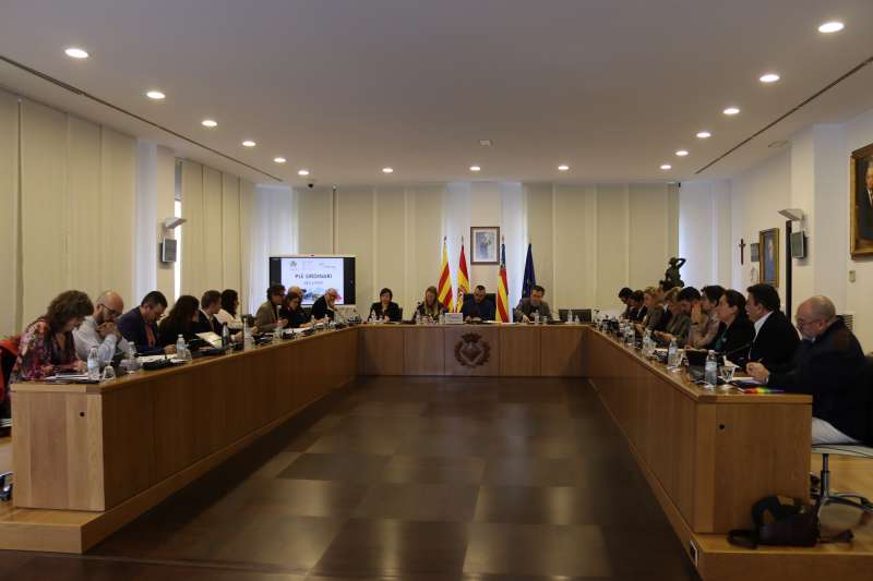 Vila-real prorroga la gratuïtat de 30 minuts al pàrquing subterrani de la plaça Major