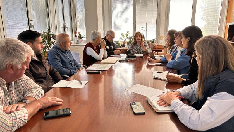 Benicàssim reuneix tècnics municipals per a coordinar labors de mitigació de les fortes pluges previstes per l’AEMET