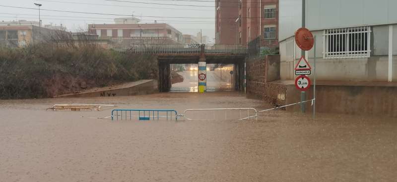 Nules decreta la preemergència per risc d’inundacions per al dimecres