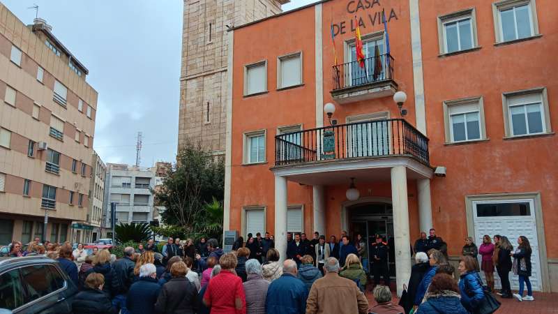Commoció a Turís per l’assassinat de Vicenta