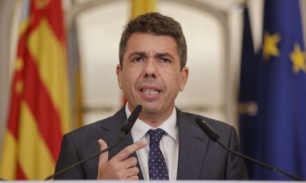 Vox repta al PP a estendre el pacte amb Mazón a altres autonomies