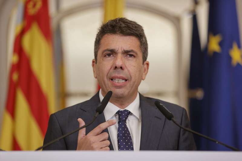Vox repta al PP a estendre el pacte amb Mazón a altres autonomies