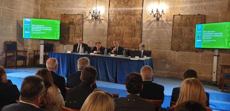 El sector agroalimentari de la Comunitat Valenciana aconsegueix superàvit malgrat reduir les exportacions