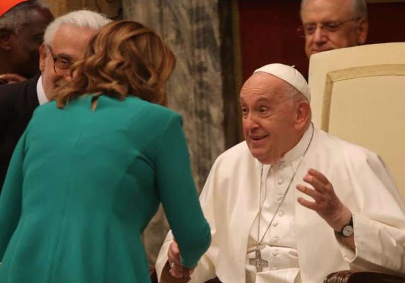 Tres dies de dol en la Comunitat Valenciana després de la mort del Papa