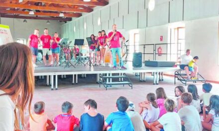 Vinalesa organitza un estiu jove “dramàtic” per afavorir la conciliació