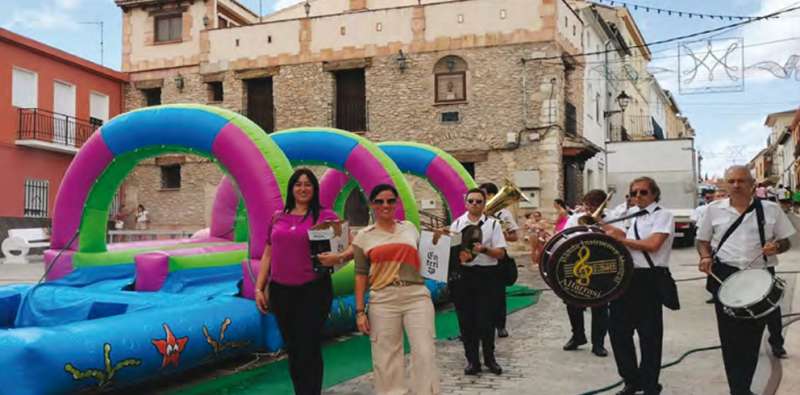 Benissuera continua les festes patronals amb sopars, teatre i música