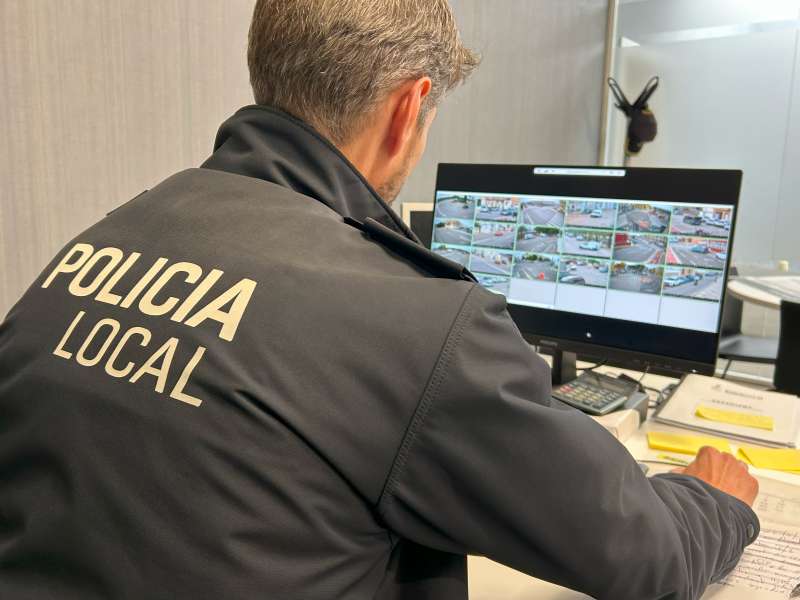 Una desena de càmeres reforcen la seguretat al polígon industrial de Rafelbunyol