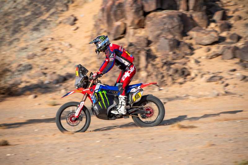 El valencià Schareina gana la tercera etapa en motos del Dakar